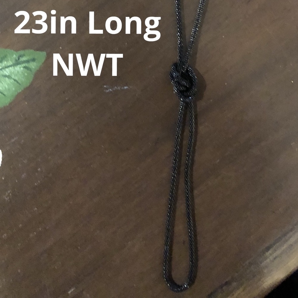 Black Necklace and Bracelet Set